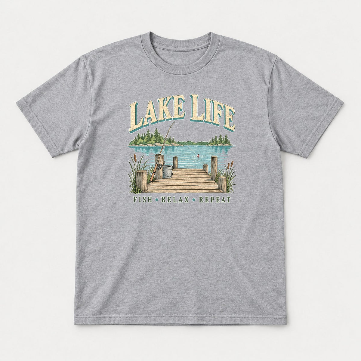 Lake Life Retro Fishing Dock Graphic T-Shirt & Sweatshirt - Tshirt Sport Grey Front